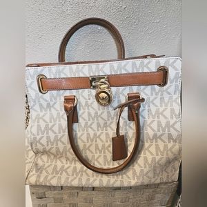 Michael Kors Large Hamilton Tote - Vanilla